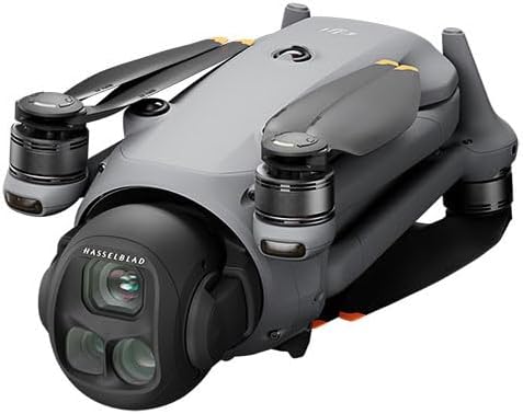 DJI Mavic 4 Pro 512 Go Creator Combo avec radiocommande Pro 2, drone phare à trois caméras avec capteur CMOS Hasselblad 4/3 de 100 Mpx, autonomie maximale de 51 minutes, trois batteries, station de charge, version professionnelle, gris